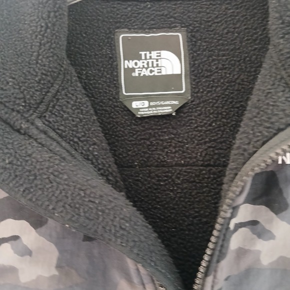The North Face Bomber Jacket Youth Sz Large Black Fleece Camouflage School - Picture 6 of 13
